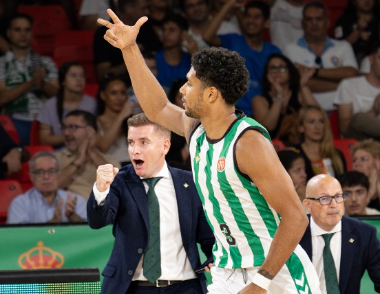 J2 - Real Betis Baloncesto - Grupo Ureta Tizona Burgos / Antonio Martín