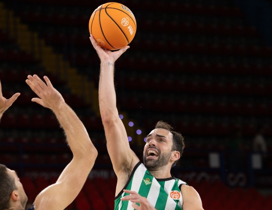 J2 - Real Betis Baloncesto - Grupo Ureta Tizona Burgos / Antonio Martín