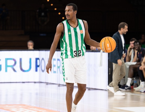 J2 - Real Betis Baloncesto - Grupo Ureta Tizona Burgos / Antonio Martín